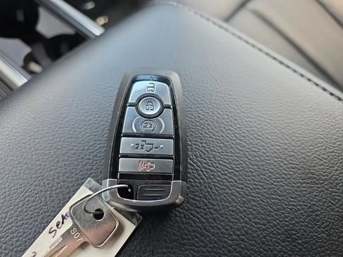 Used 2019 Ford F150 Lariat AWD/4WD image 36