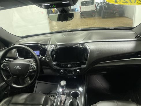 Used 2024 Chevrolet Traverse RS w/ LPO, Floor Liner Package AWD/4WD image 23