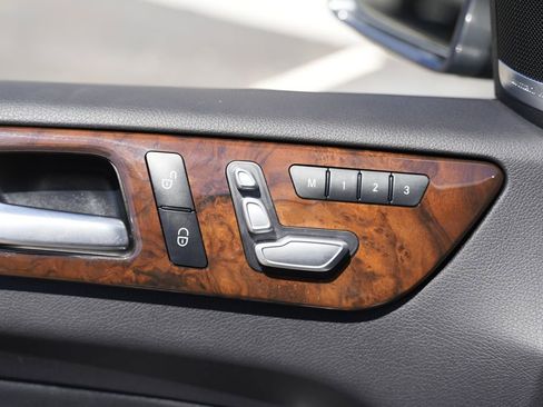 Used 2019 Mercedes-Benz GLS 450 4MATIC image 24