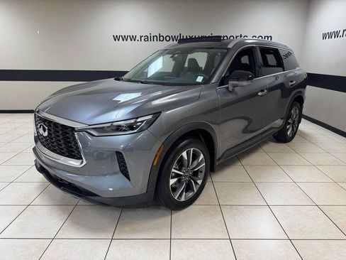 Used 2025 INFINITI QX60 Luxe image 3