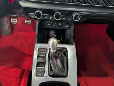 Certified 2024 Honda Civic Type R image 11