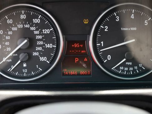 Used 2010 BMW 328i Sedan RWD image 44