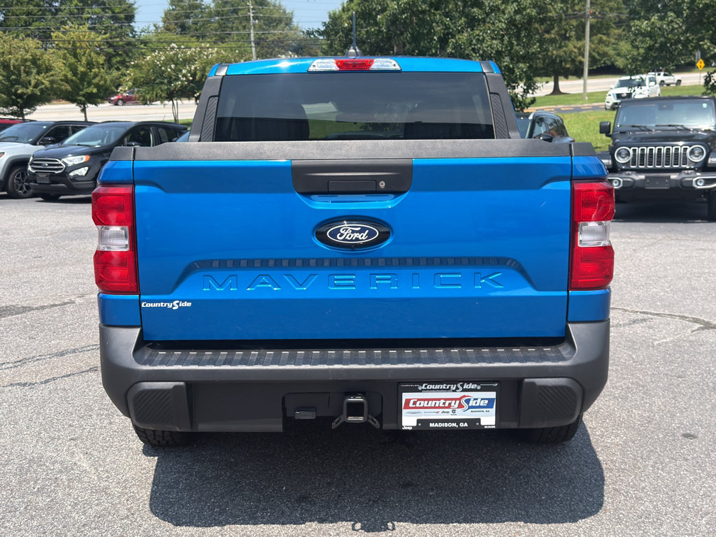 Used 2025 Ford Maverick XLT w/ Equipment Group 302A AWD/4WD image 8