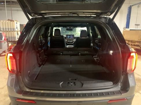 New 2026 Ford Explorer ST w/ Sun And Sound Package AWD/4WD image 16