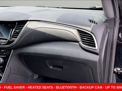 Used 2020 Chevrolet Trax Premier AWD/4WD image 24