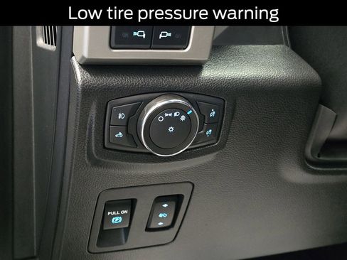 Used 2019 Ford F150 Lariat w/ Equipment Group 502A Luxury image 9