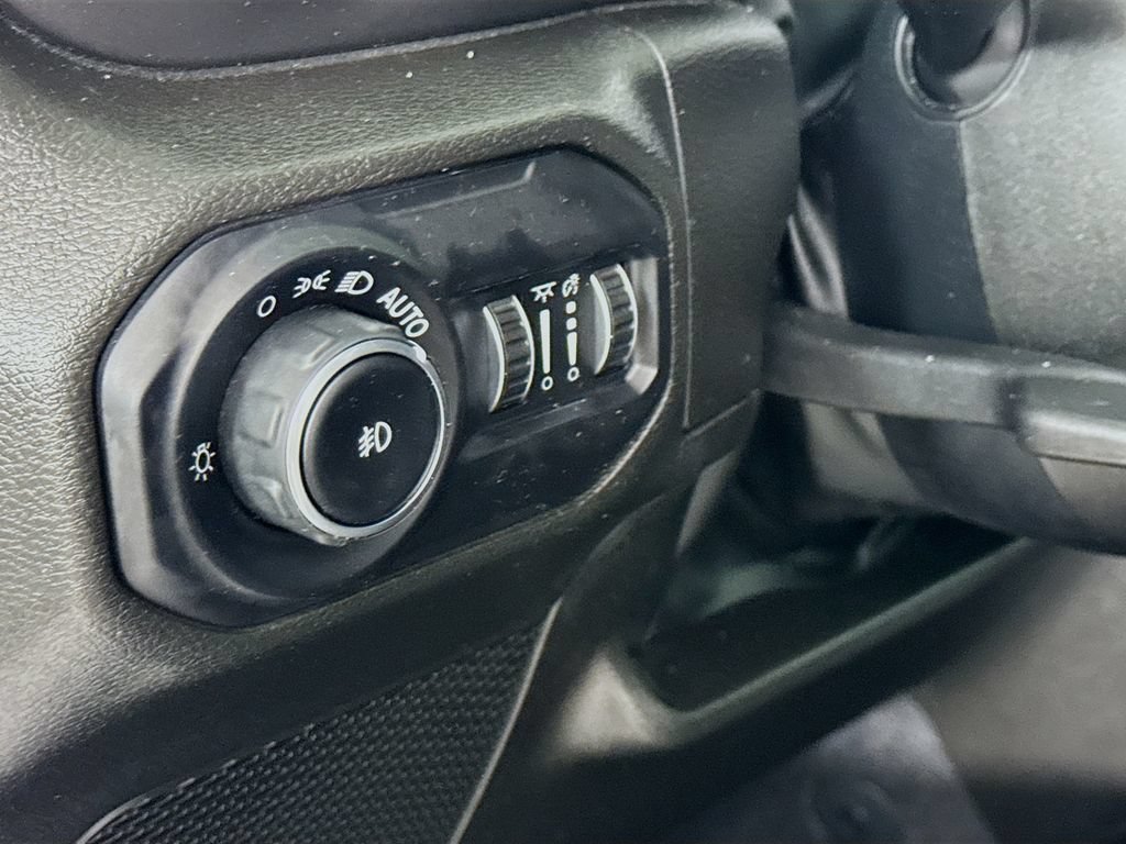Used 2022 Jeep Wrangler Unlimited Sport AWD/4WD image 11
