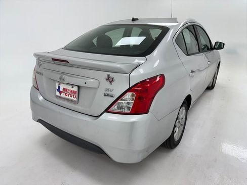 Used 2017 Nissan Versa SV w/ SV Special Edition Package image 20