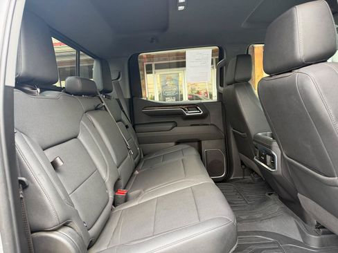 Used 2023 GMC Sierra 1500 Elevation w/ Elevation Premium Package AWD/4WD image 22