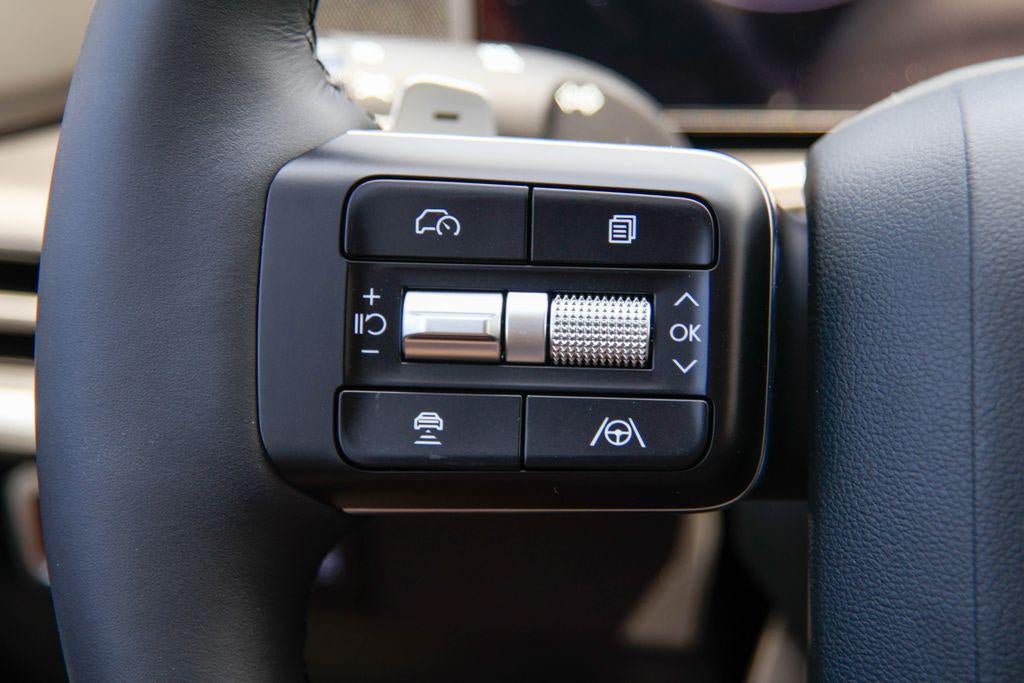 New 2026 Hyundai Santa Fe SE FWD image 18