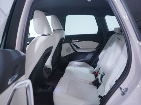 New 2026 BMW X1 xDrive28i image 9