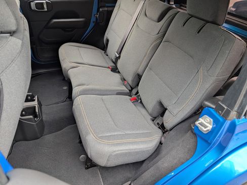 Used 2024 Jeep Wrangler Sahara w/ Safety Group image 16