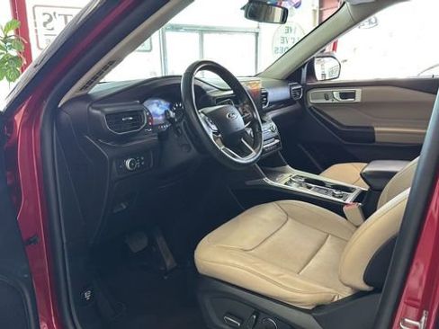 Used 2020 Ford Explorer Limited image 9