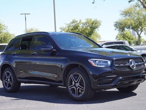 Used 2022 Mercedes-Benz GLC 300 image 4