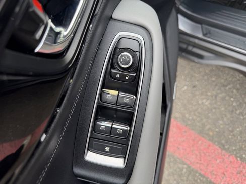 Used 2022 Subaru Outback Limited image 13