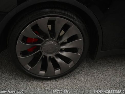 Used 2022 Tesla Model Y Performance AWD/4WD image 40