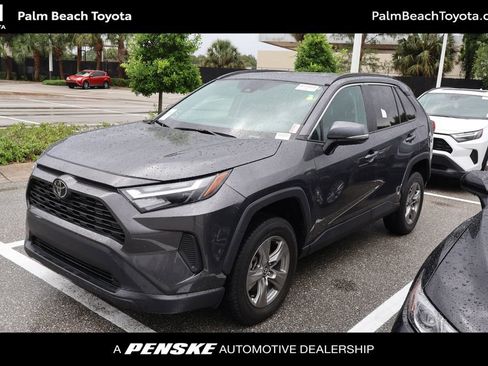 Used 2024 Toyota RAV4 XLE w/ Convenience Package FWD image 1