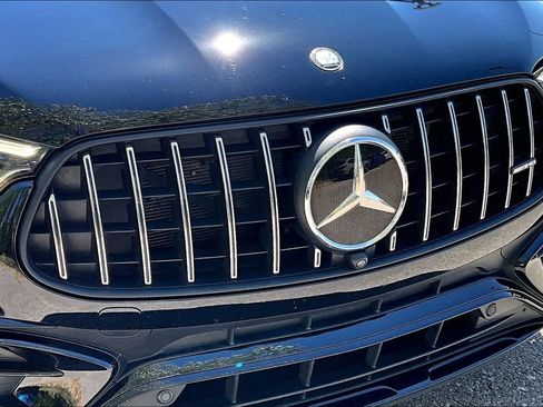 Used 2024 Mercedes-Benz GLC 43 AMG 4MATIC image 38