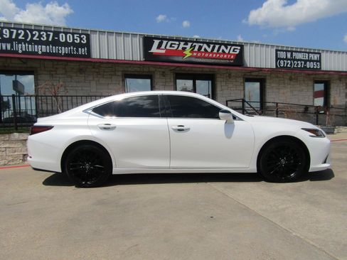 Used 2019 Lexus ES 350 w/ Accessory Package 2 FWD image 5