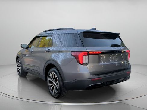 Used 2026 Ford Explorer ST-Line w/ ST-Line Street Pack RWD image 21