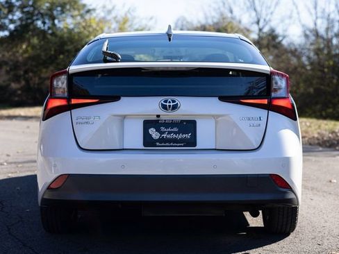 Used 2021 Toyota Prius AWD image 7