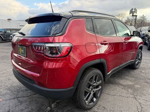 New 2026 Jeep Compass Limited image 9