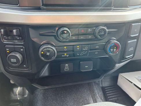 New 2026 Ford F550 4x4 Regular Cab Super Duty w/ XLT Value Package image 25