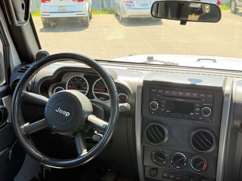 Used 2008 Jeep Wrangler Unlimited Rubicon w/ Dual Top Group AWD/4WD image 35