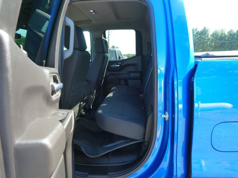 Used 2023 Chevrolet Silverado 1500 Custom w/ Rally Edition AWD/4WD image 26
