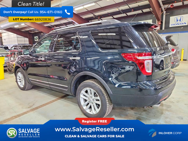 Used 2015 Ford Explorer XLT w/ Equipment Group 202A AWD/4WD image 3