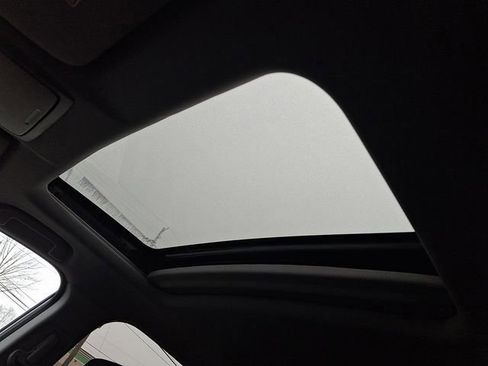 Used 2021 Honda CR-V EX image 14