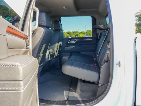 New 2026 GMC Sierra 3500 Denali w/ Denali Reserve Package AWD/4WD image 15