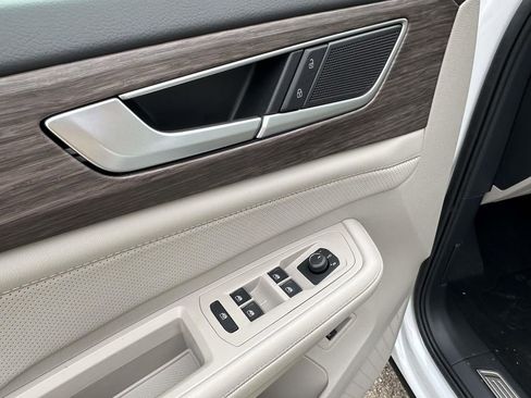 New 2026 Volkswagen Atlas SEL AWD/4WD image 13