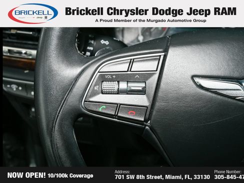 Used 2017 Genesis G90 3.3T Premium RWD image 29