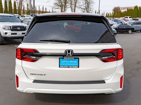 New 2026 Honda Odyssey EX-L image 7
