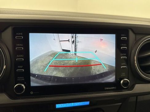 Used 2023 Toyota Tacoma TRD Sport image 31