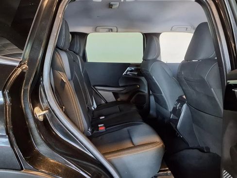 Used 2022 Mitsubishi Outlander ES AWD/4WD image 6