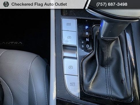 Used 2021 Hyundai Elantra Limited w/ Cargo Package image 20