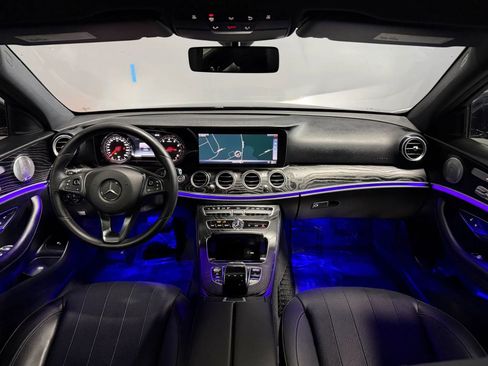Used 2018 Mercedes-Benz E 300 image 9