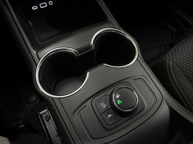 Used 2024 GMC Terrain SLE FWD image 45