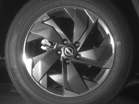 Used 2025 Nissan Rogue SV AWD/4WD image 15