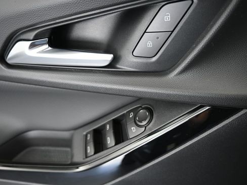 New 2026 Chevrolet Equinox LT w/ Midnight Edition AWD/4WD image 30