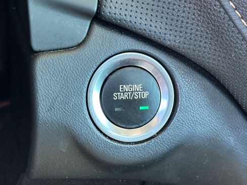 Used 2021 Chevrolet Equinox Premier AWD/4WD image 28
