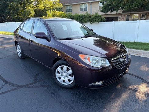 Used 2009 Hyundai Elantra GLS FWD image 1