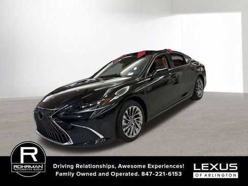 New 2025 Lexus ES 350 Ultra Luxury image 2