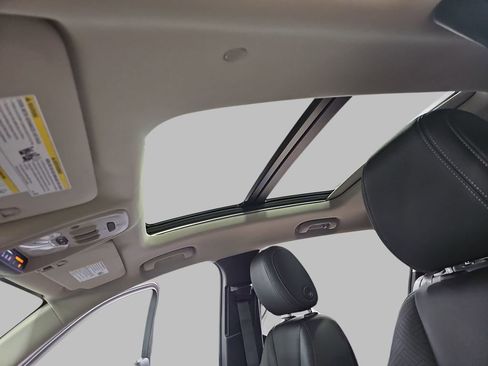 Certified 2023 Buick Encore GX Essence w/ Experience Buick Package image 35