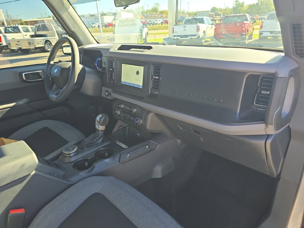 Used 2023 Ford Bronco 4-Door AWD/4WD image 21