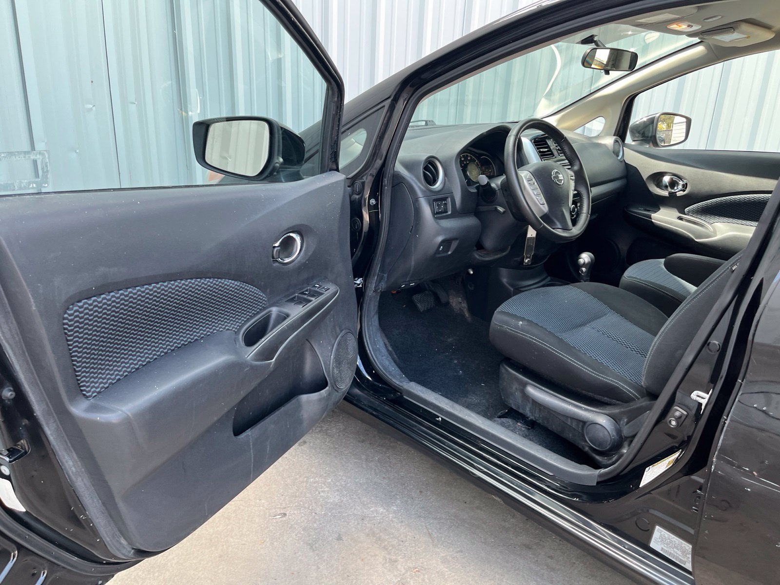 Used 2015 Nissan Versa Note SV FWD image 10