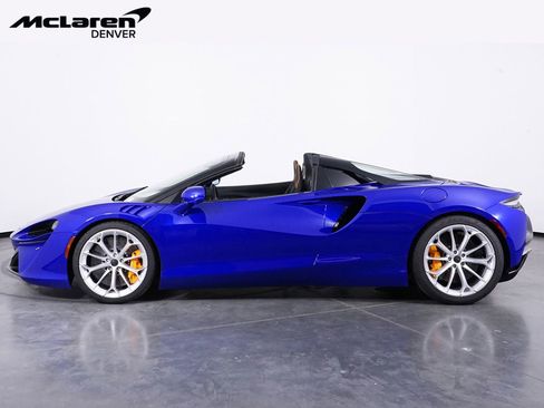 New 2025 McLaren Artura Spider RWD image 2