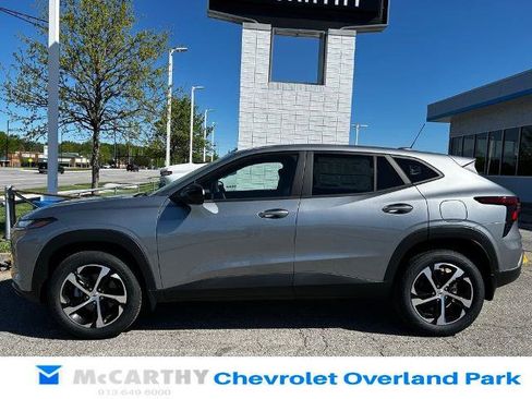 New 2026 Chevrolet Trax RS FWD image 1